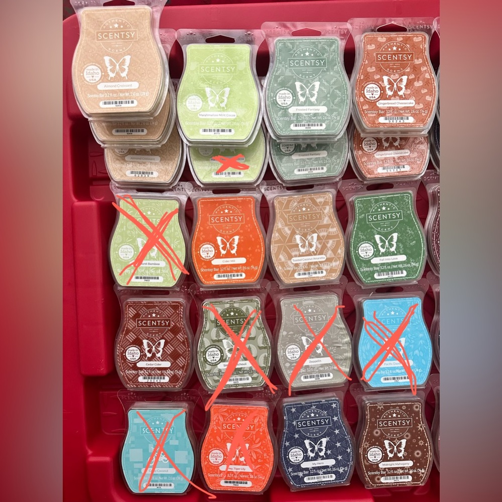 Scentsy Vibrant Wax Melts Collection - Picture 2 of 5